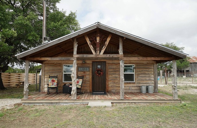 Run Away Ranch | Quiet and Peaceful Cabin