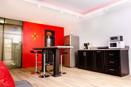 Runway Retreat Apartment