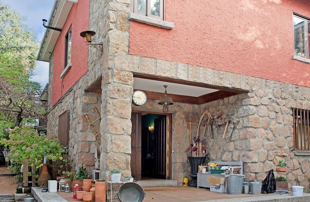 Rural apartment in Galapagar with bubble bath