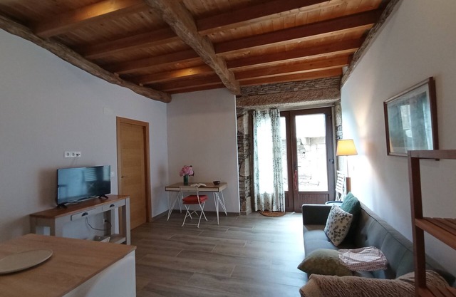 Rural Apartment Neada with Terrace