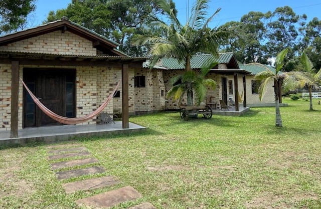 Rural Cabin on the Beach with Pool