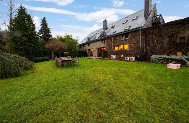 Farmhouse Jupille 