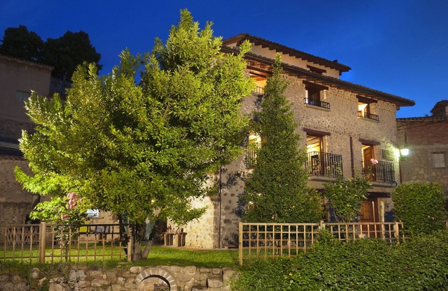 Rural house in nature (pets allowed)