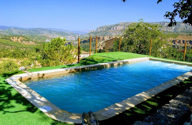 Rural house (full rental). For 8 people ideal for families.