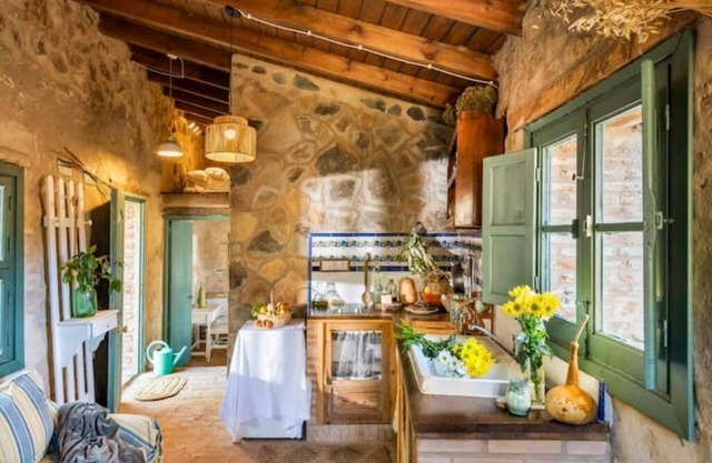 Rural house in Natural Park Aracena! lavandula