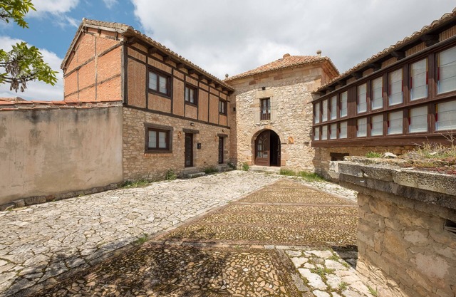 RURAL HOUSE LAS LORAS