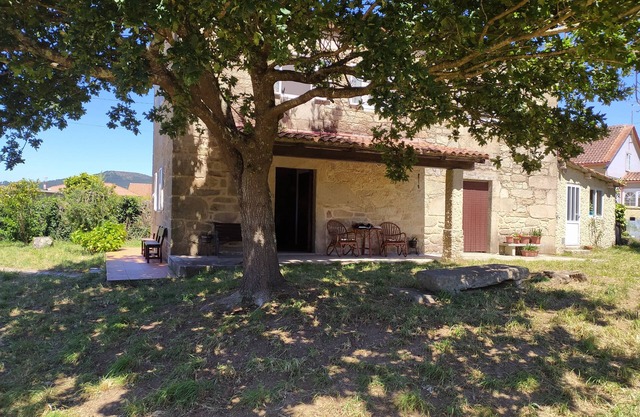 Rural house (pet-friendly) where you will only listen to nature.
