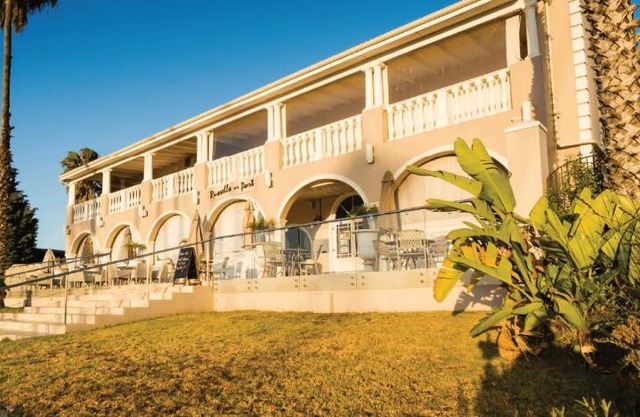 Russells on the Port