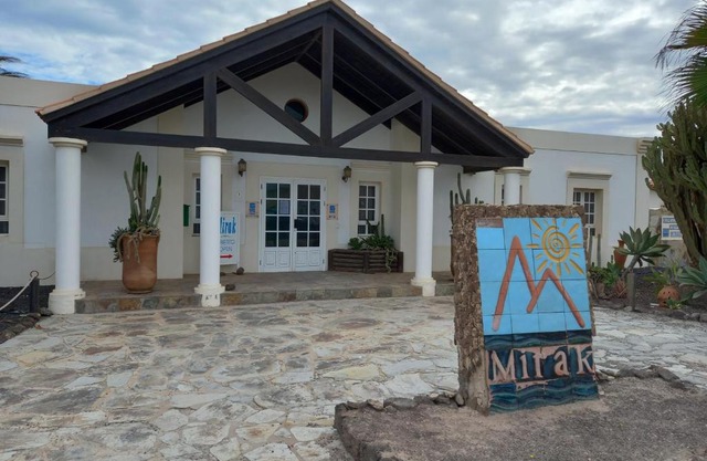 Rustic 1-Bed Bungalow in Parque Holandes