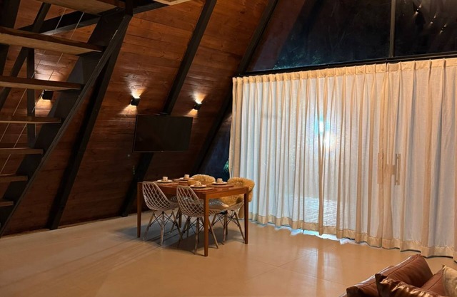 Rustic and charming cabin surrounded by nature with incredible views