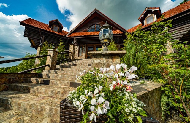 Rustic Cottage