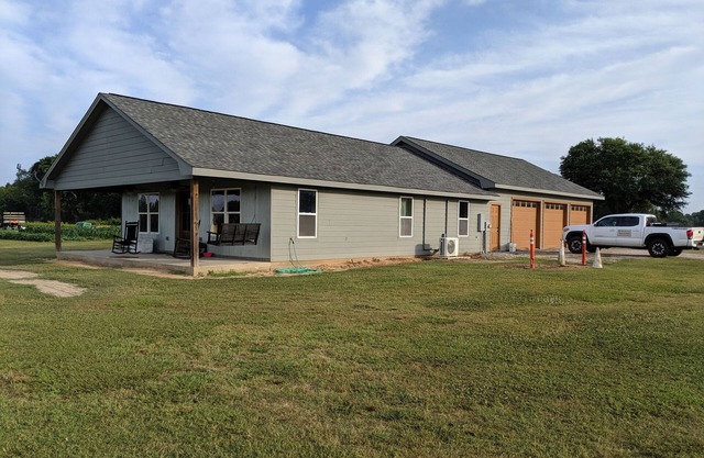 Rustic Paradise; Arcola Ranch Guest House