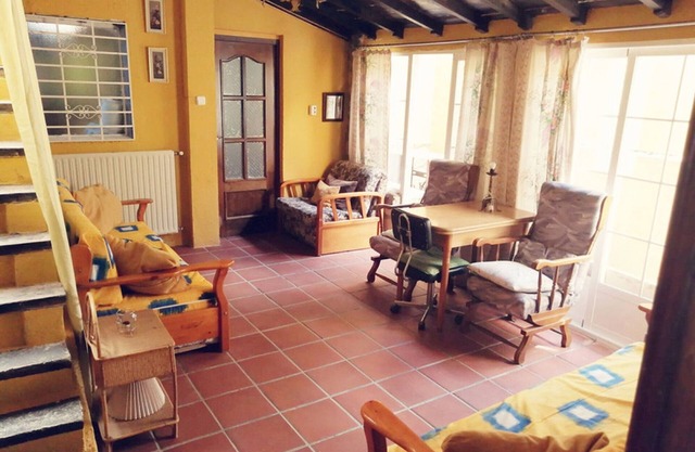 RUSTIC semi-detached house with Garden and Barbecue