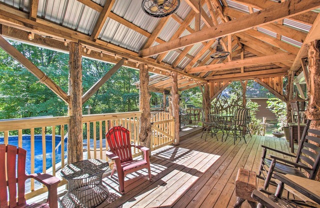 Rustic Tennessee Country Retreat on 2 Acres!