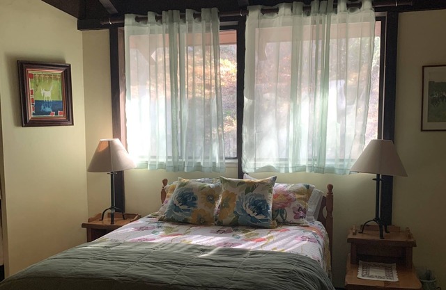 RustRidge Bed and Breakfast - Rustridge Cottage