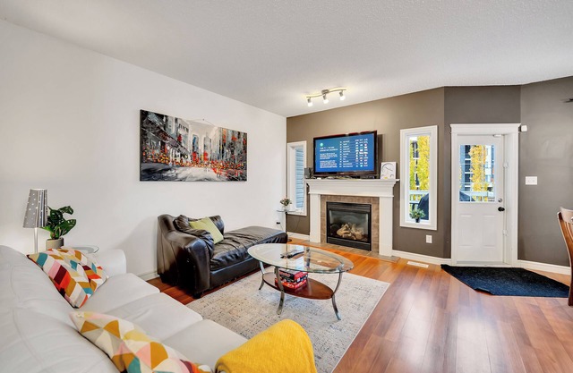 Ruth - 4 Bdrms, Central AC, Bbq & Fenced Yard