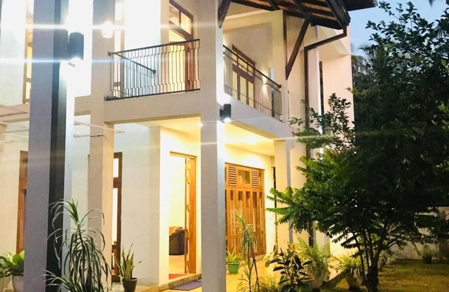 Ruwinsons Canal Garden