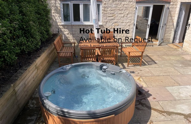 Rye Court Cottage & The Annex - Combined property in central Helmsley