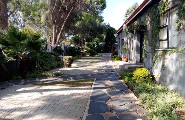 RZ. GUESTHOUSE MAFIKENG