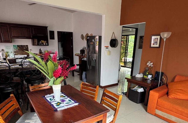 Süßes, Privates Bungalow mit Garden Nahe Manuel Antonio in Einer Ruhigen Gegend