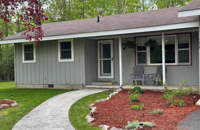 S & K’s Mackinaw House
