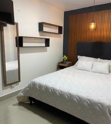 S32 BELLO APARTAMENTOS BALCONEN LAURELES ESTADiO