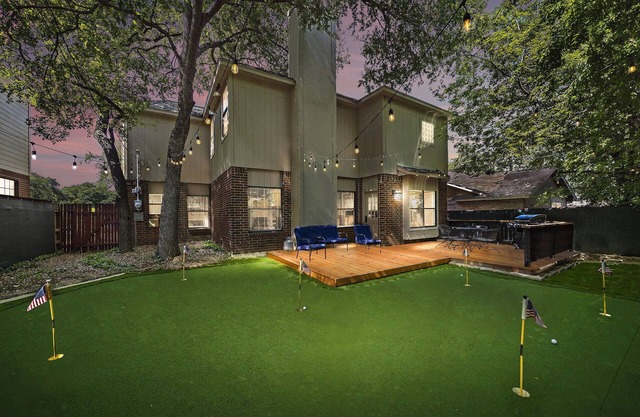 SA Golf Home Nr Six Flags | Wi-Fi | BBQ | Games
