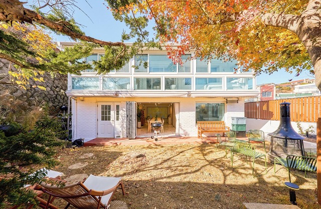 SA Tailored Service Urban Retreat Home near Metro
