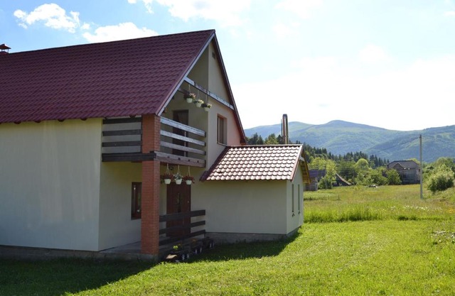 Sadyba Sunny House