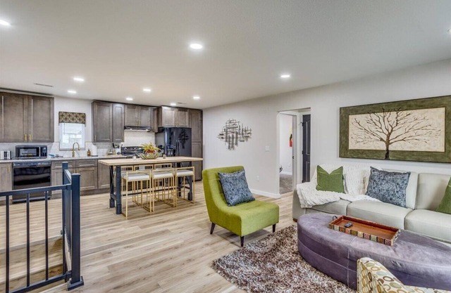 Safe & Cozy Central Stay W/Fenced Yard