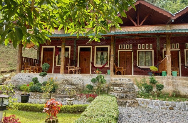 Sahnan Guest House