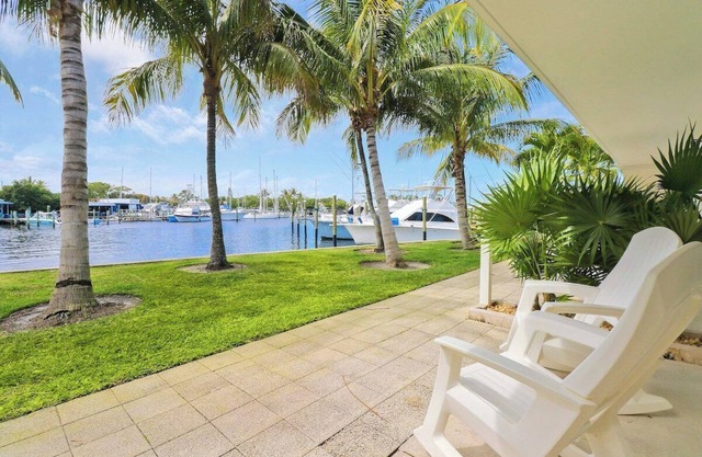 Sailfish Suites 4- Waterfront, Pet friendly!