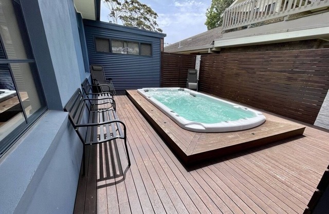 Sails to Sea - 4 bedroom - Pet Friendly - Private pool - 2+ nights