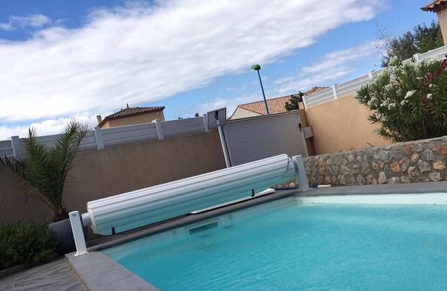 Saint Cyprien Pretty air-conditioned villa with swimming pool and garden