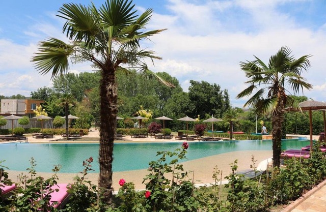 Saint John Resort 