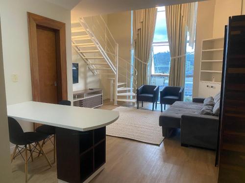 Saint Sebastian Flat 511 , até 3 pessoas, Duplex, no centro