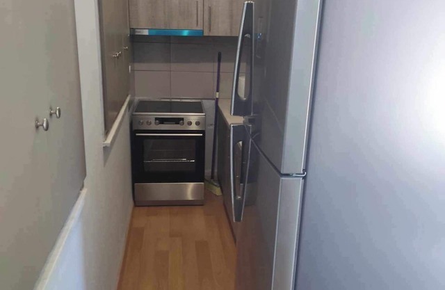 sakis apartment
