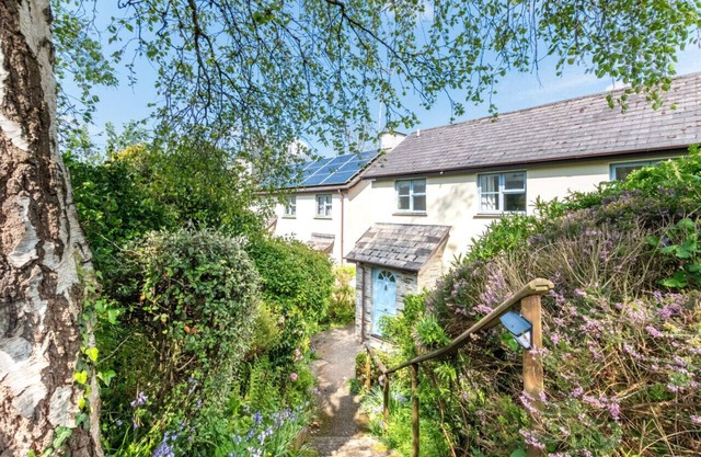 Salar Cottage - Three Bedroom House, Sleeps 5