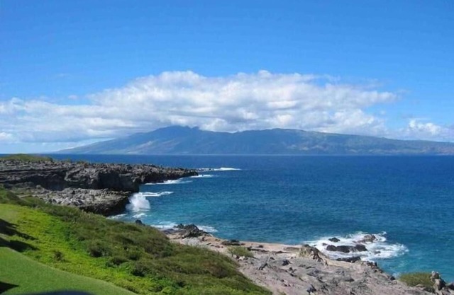 SALE! Luxurious Ocean Front Penthouse 2Bd/3BathnSave 200 USD/night on open dates