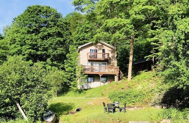 Salim's Cottage on the Lake Donaldson