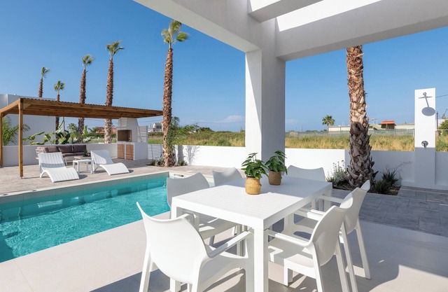 Salty Sun Luxury Villa 7