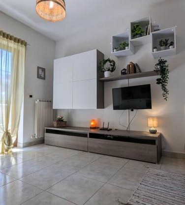 Sambucisco Airport Stay