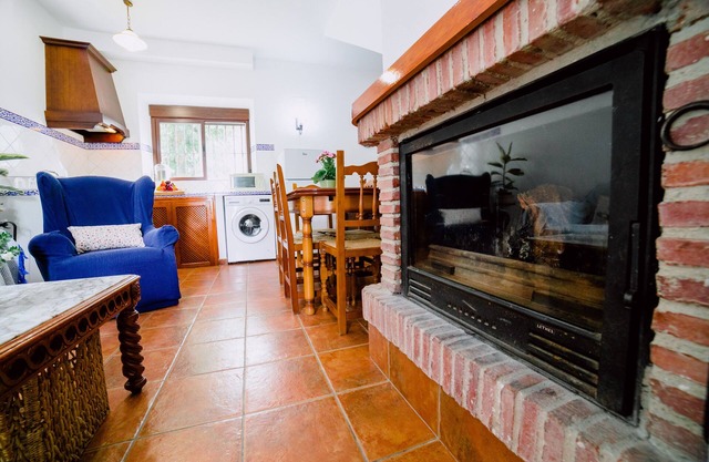 San Antonio Rural House. Villa 2 (3 bedrooms)
