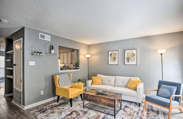 San Antonio Townhome 5 min from UT Med Center