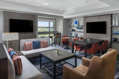 San Diego Marriott Del Mar Large Double or Twin Room