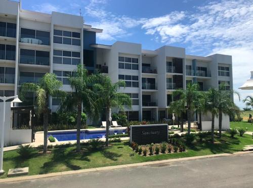 Sanctuary by Playa Caracol Frente al Mar