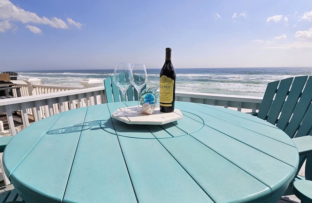 Sand Dollar 7B - 2BR Private Beach, Free Bch Svc