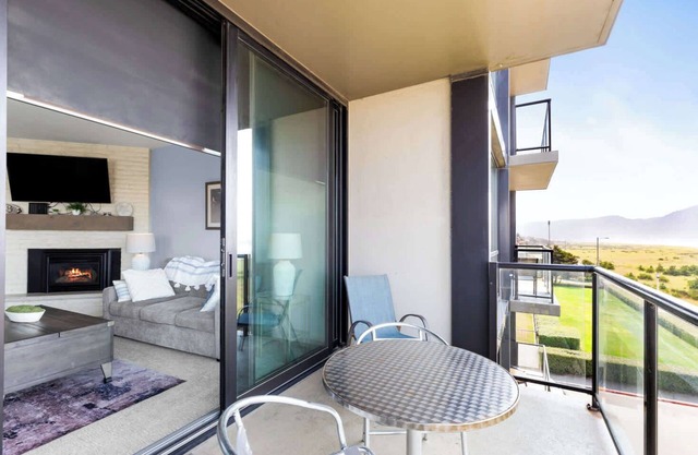 Sand & Sea (306) Sojourn - Oceanfront luxury