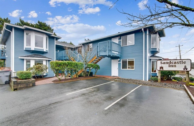 Sandcastle Inn #604 - Beachcomber Vacation Homes