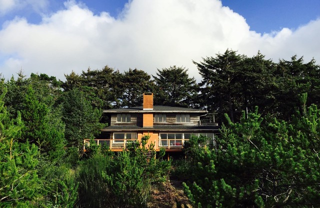 Sandcroft Beach House